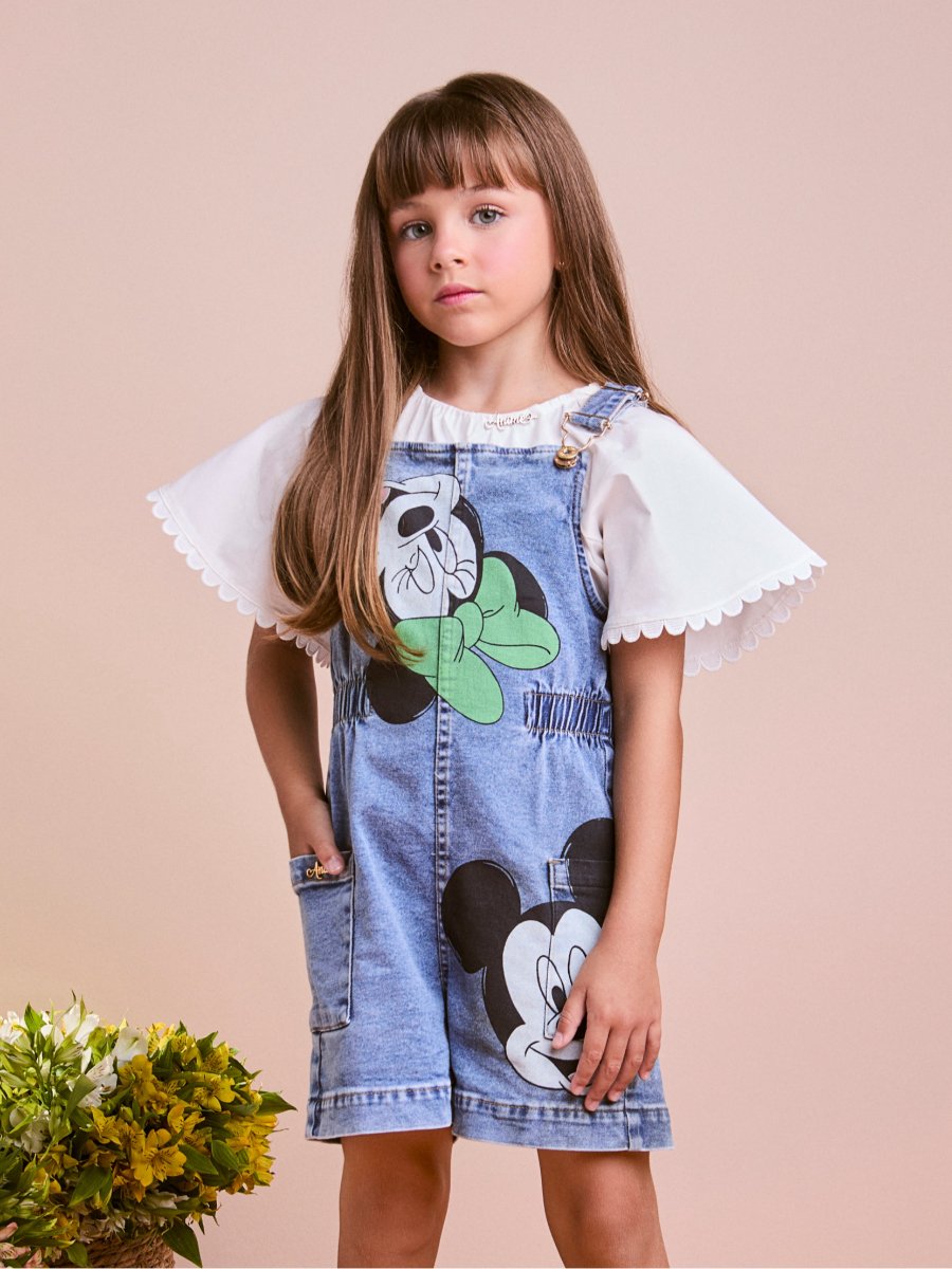Blouse with Sianinha and Opening on the Back