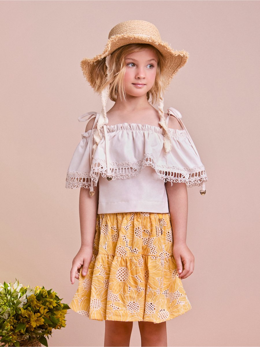 Yellow Eyelet Set