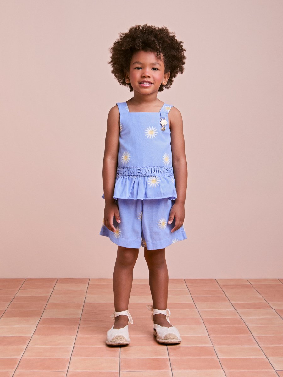 Blue Set with Embroidered Daisies