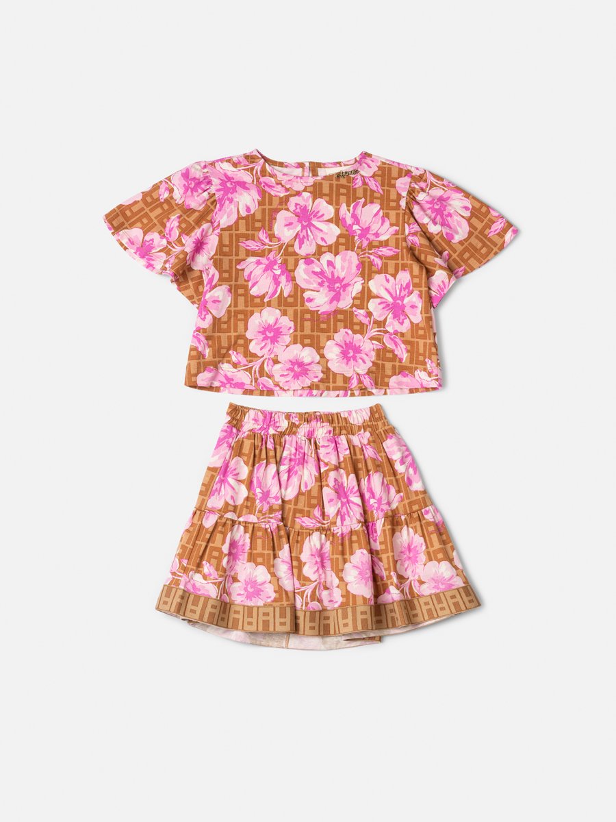 Monogram Anime Girl Children's Set with Flowers